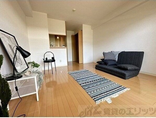 フローライト上新庄駅前の物件内観写真